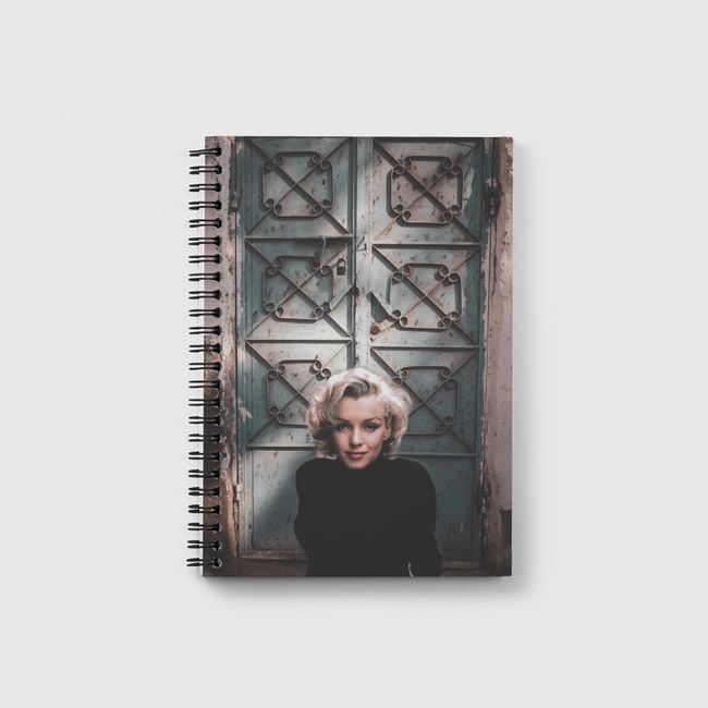 Marilyn Monroe  - Notebook