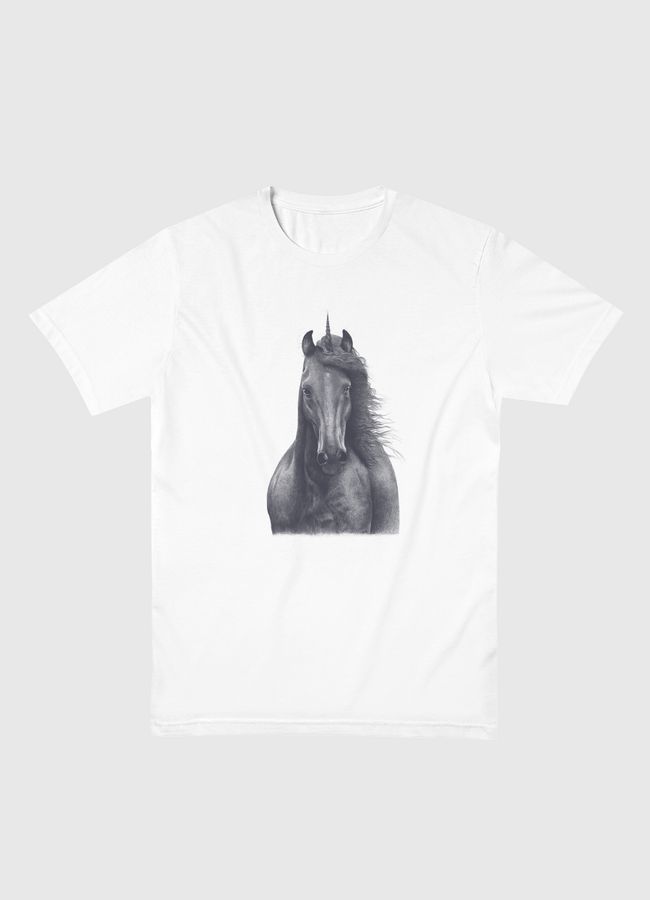 Black unicorn - Men Basic T-Shirt