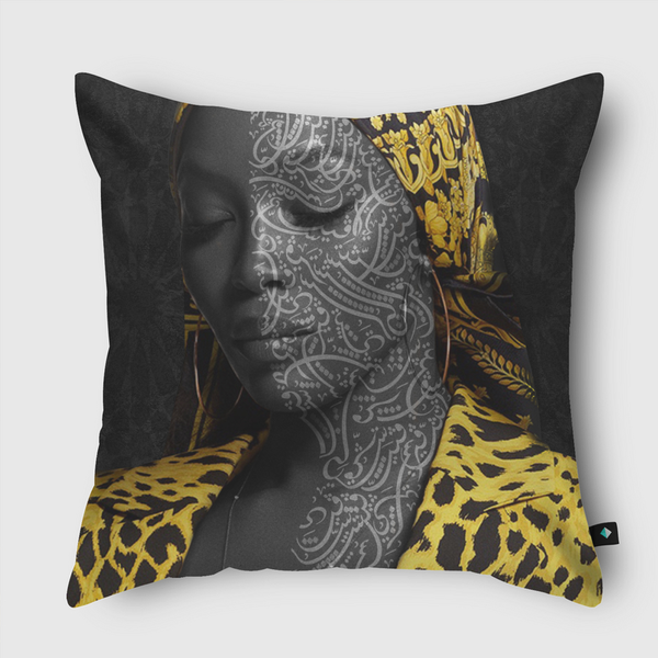 Versace- Naomi Campbell  Throw Pillow