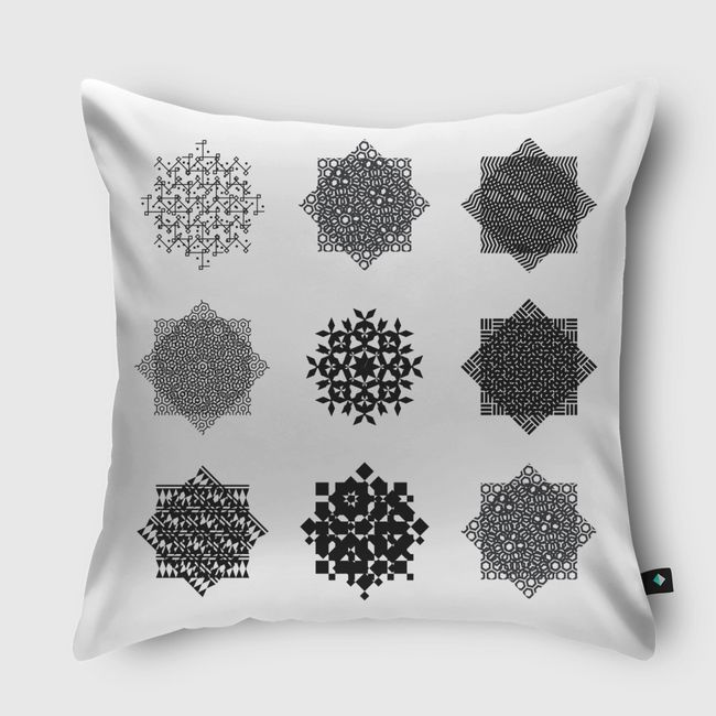 A42 - Throw Pillow