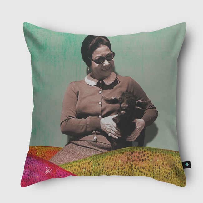 الست خفيفة دم  - Throw Pillow