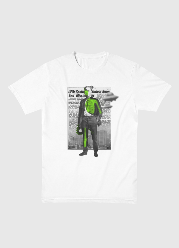 Space Invaders Men Basic T-Shirt