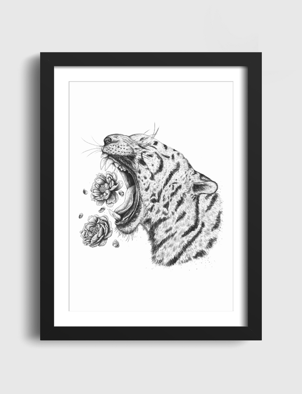 Tiger with flowers Artframe